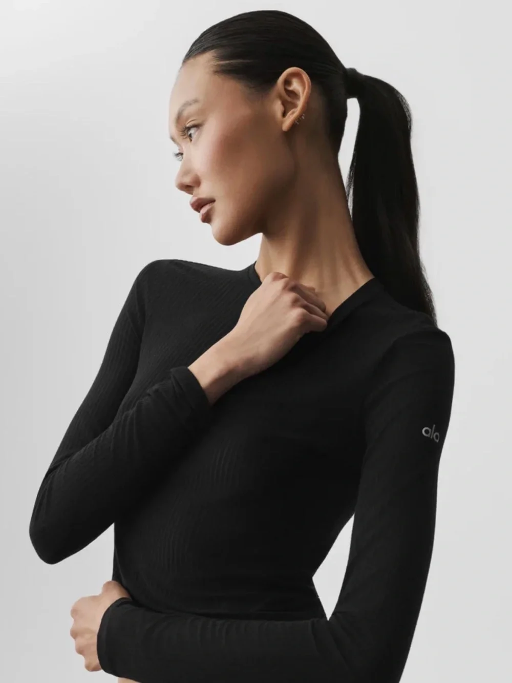 Alo Yoga Black Ribbed Longsleeve ✨🤍